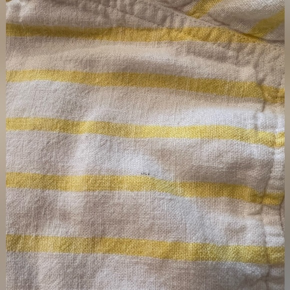 Universal Thread | button up top - Picture 10 of 10